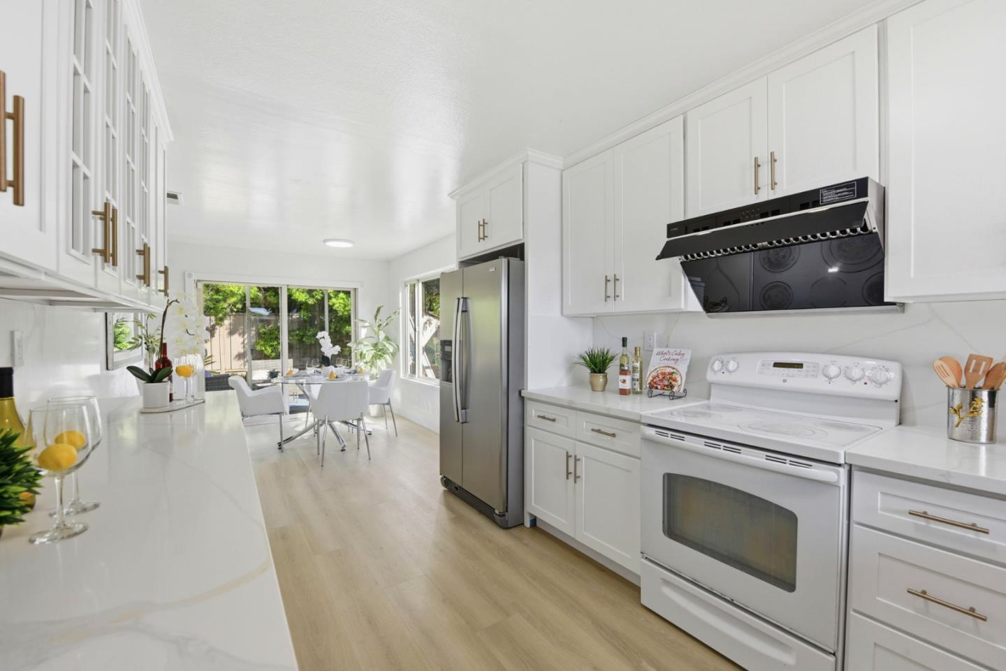 Detail Gallery Image 11 of 33 For 4938 Rocklin Dr, Union City,  CA 94587 - 3 Beds | 2 Baths