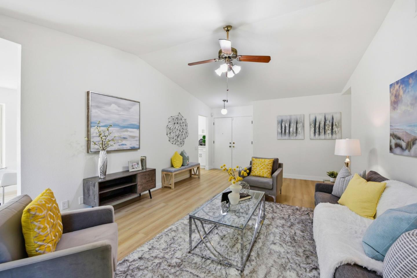 Detail Gallery Image 6 of 33 For 4938 Rocklin Dr, Union City,  CA 94587 - 3 Beds | 2 Baths