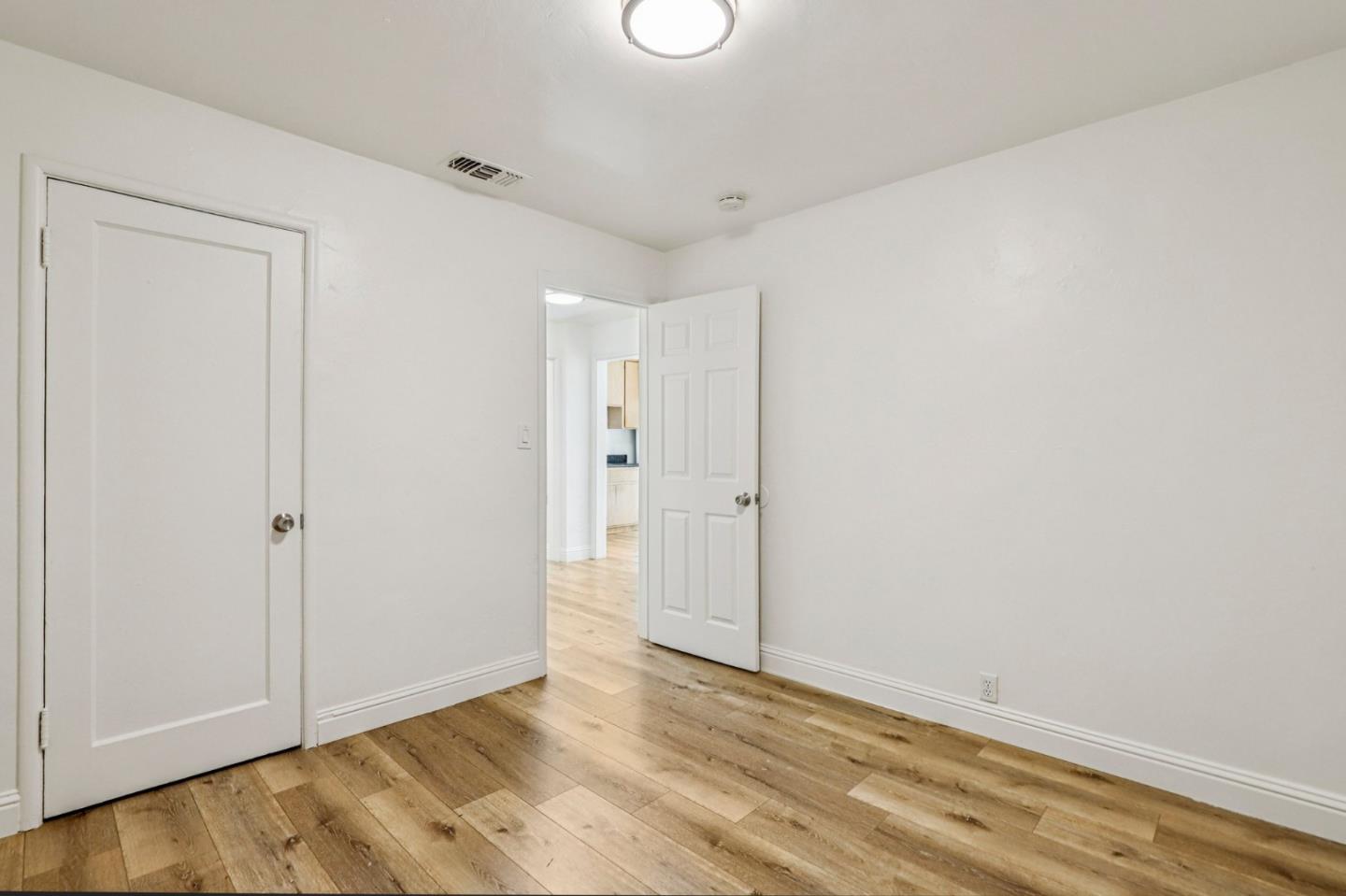 Detail Gallery Image 13 of 26 For 1852 Grand Ave, Sacramento,  CA 95838 - – Beds | – Baths