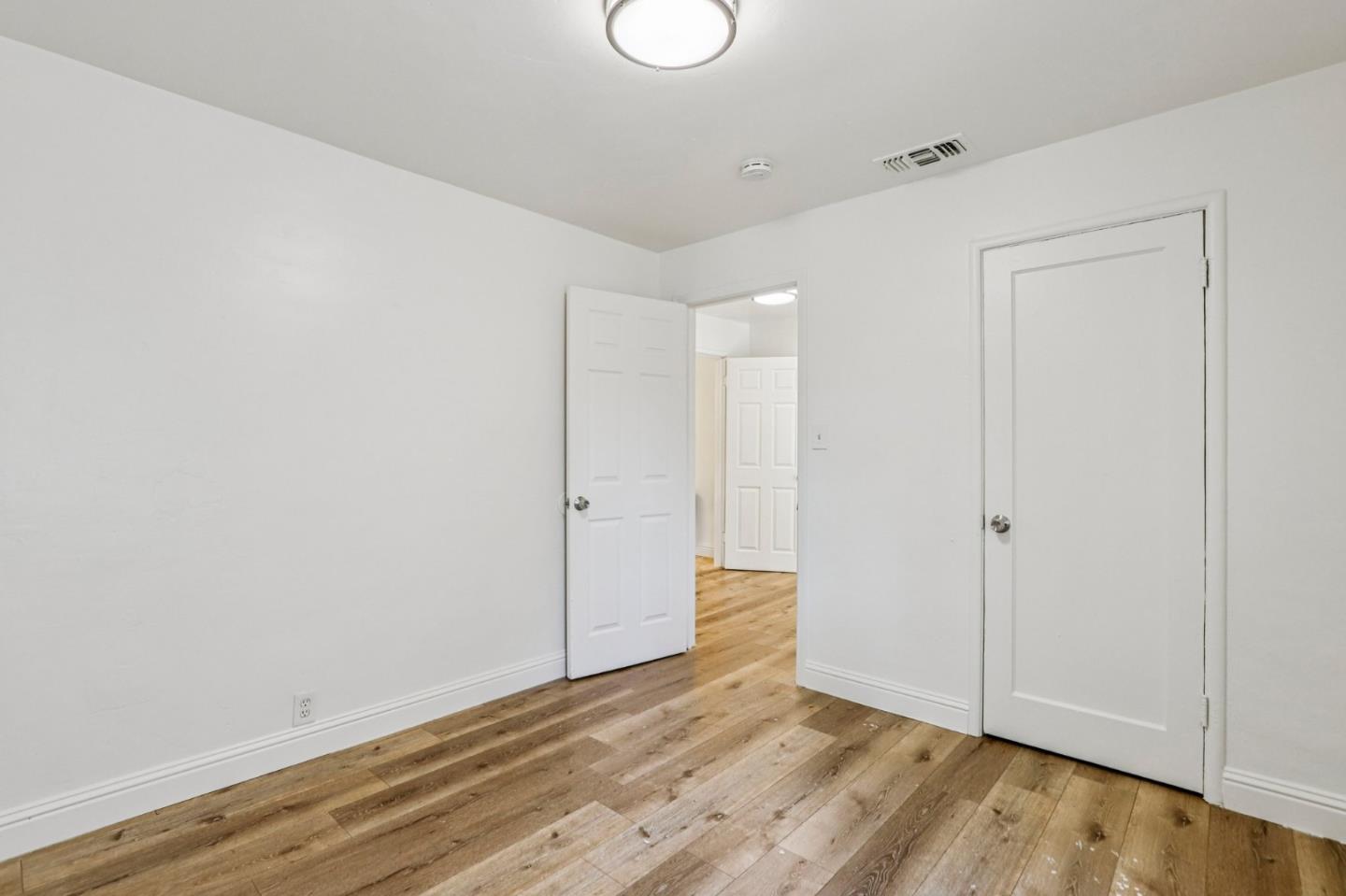 Detail Gallery Image 15 of 26 For 1852 Grand Ave, Sacramento,  CA 95838 - – Beds | – Baths