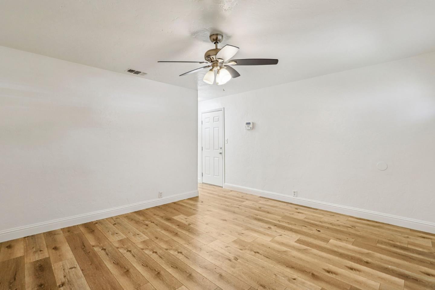 Detail Gallery Image 16 of 26 For 1852 Grand Ave, Sacramento,  CA 95838 - – Beds | – Baths