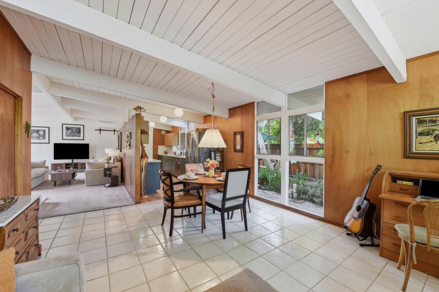 Detail Gallery Image 10 of 39 For 1905 Adele Pl, San Jose,  CA 95125 - 5 Beds | 3 Baths