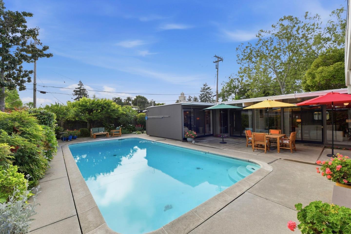 Detail Gallery Image 37 of 39 For 1905 Adele Pl, San Jose,  CA 95125 - 5 Beds | 3 Baths