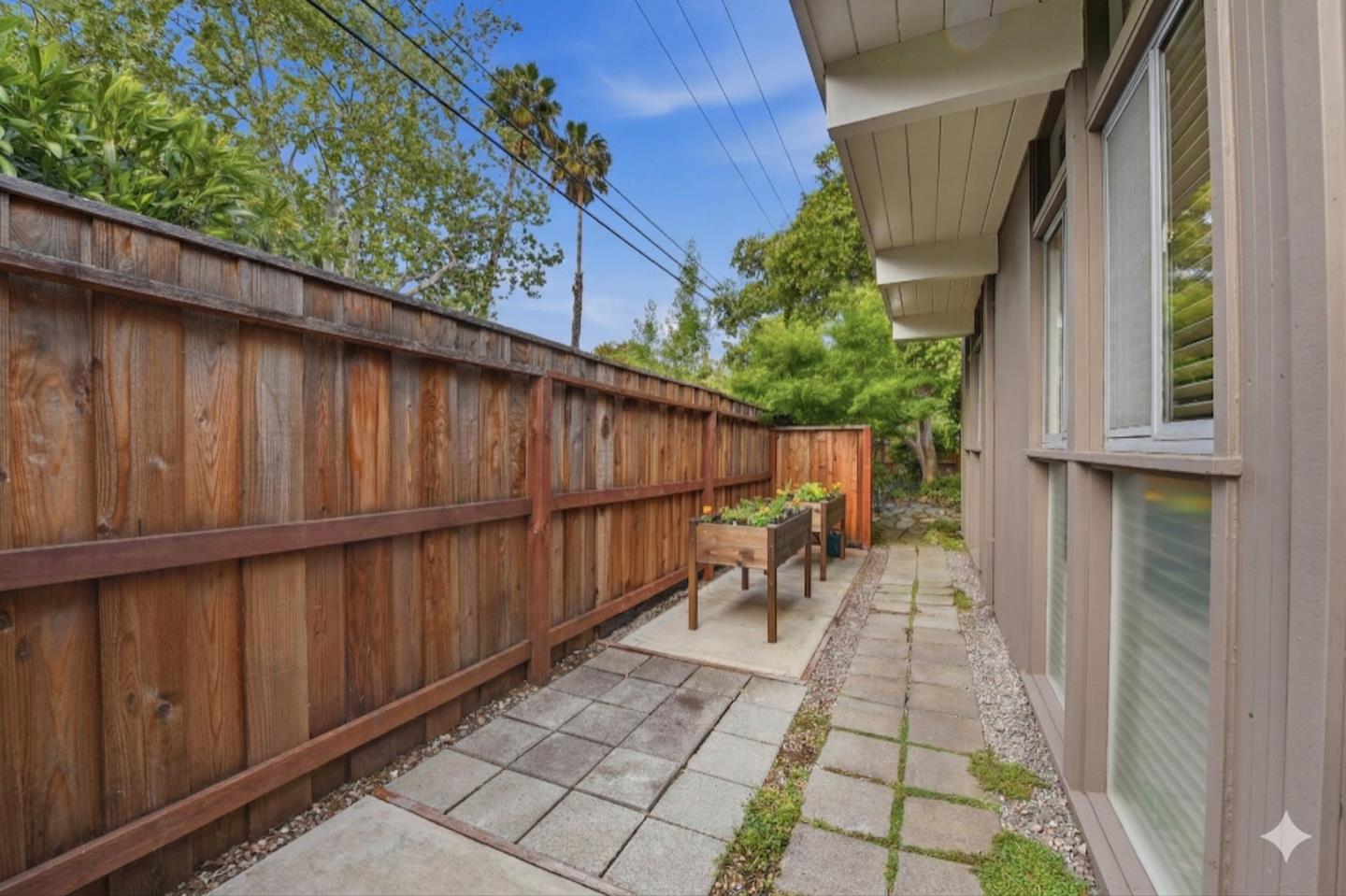 Detail Gallery Image 39 of 39 For 1905 Adele Pl, San Jose,  CA 95125 - 5 Beds | 3 Baths