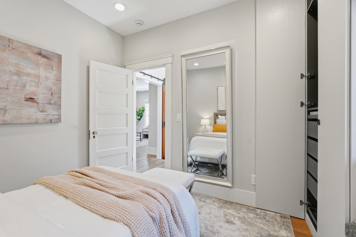 Detail Gallery Image 20 of 79 For 175 N Sunnyvale Ave, Sunnyvale,  CA 94086 - 3 Beds | 3 Baths