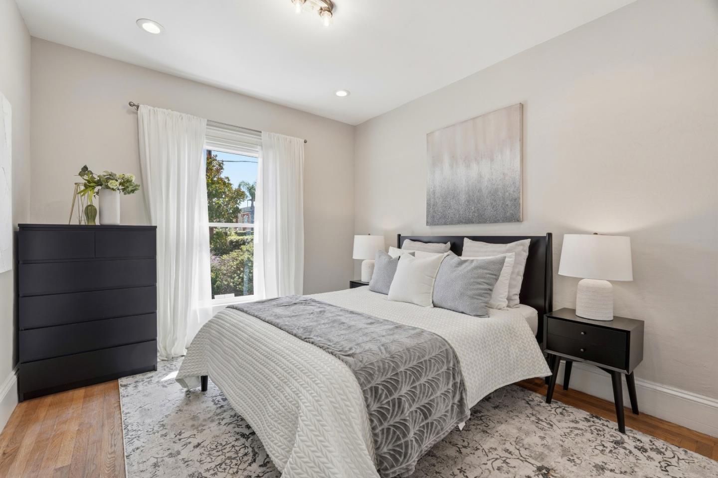 Detail Gallery Image 21 of 79 For 175 N Sunnyvale Ave, Sunnyvale,  CA 94086 - 3 Beds | 3 Baths