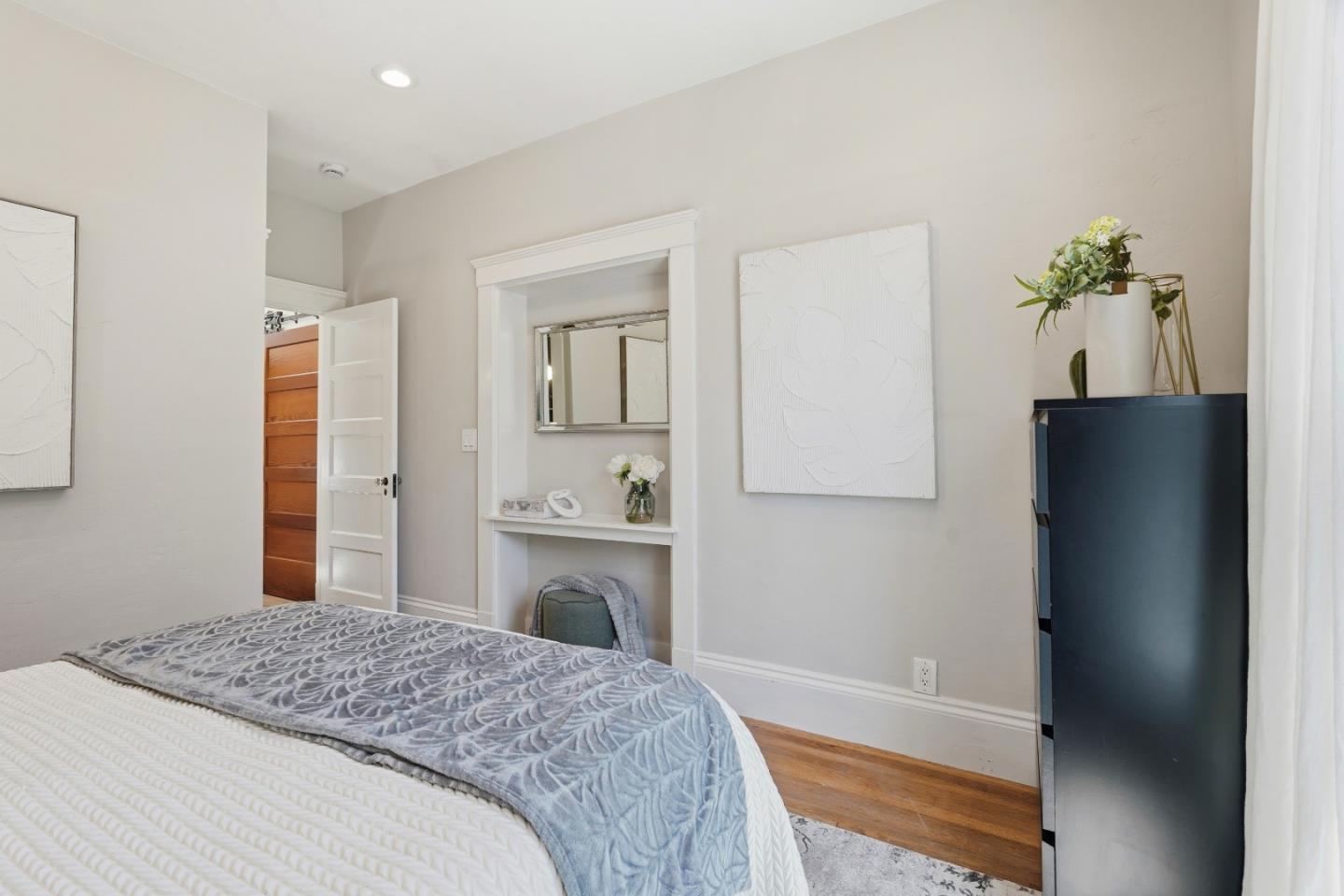 Detail Gallery Image 22 of 79 For 175 N Sunnyvale Ave, Sunnyvale,  CA 94086 - 3 Beds | 3 Baths