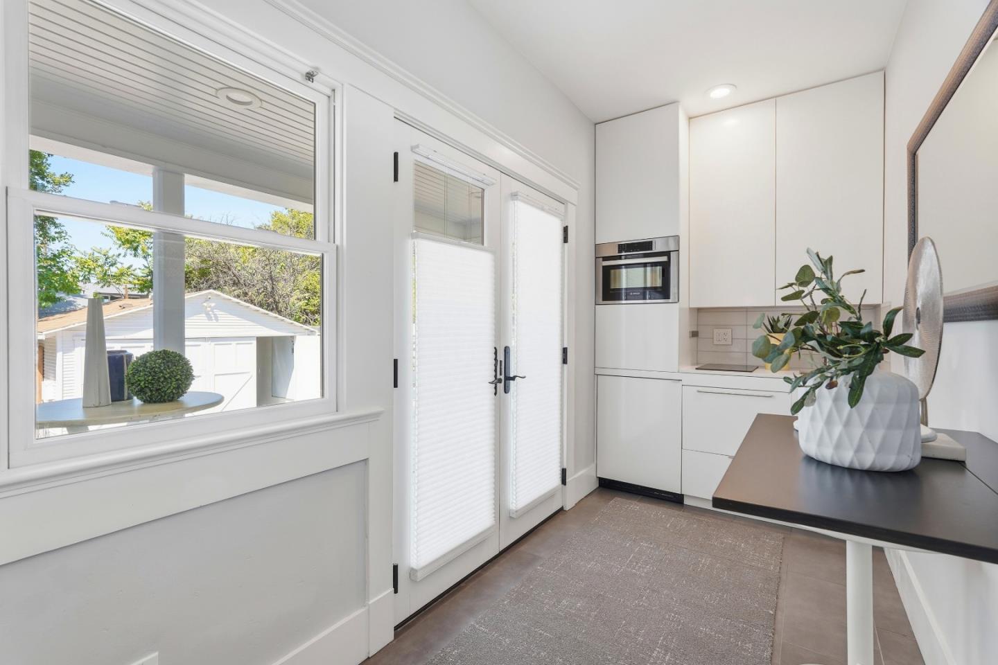 Detail Gallery Image 26 of 79 For 175 N Sunnyvale Ave, Sunnyvale,  CA 94086 - 3 Beds | 3 Baths