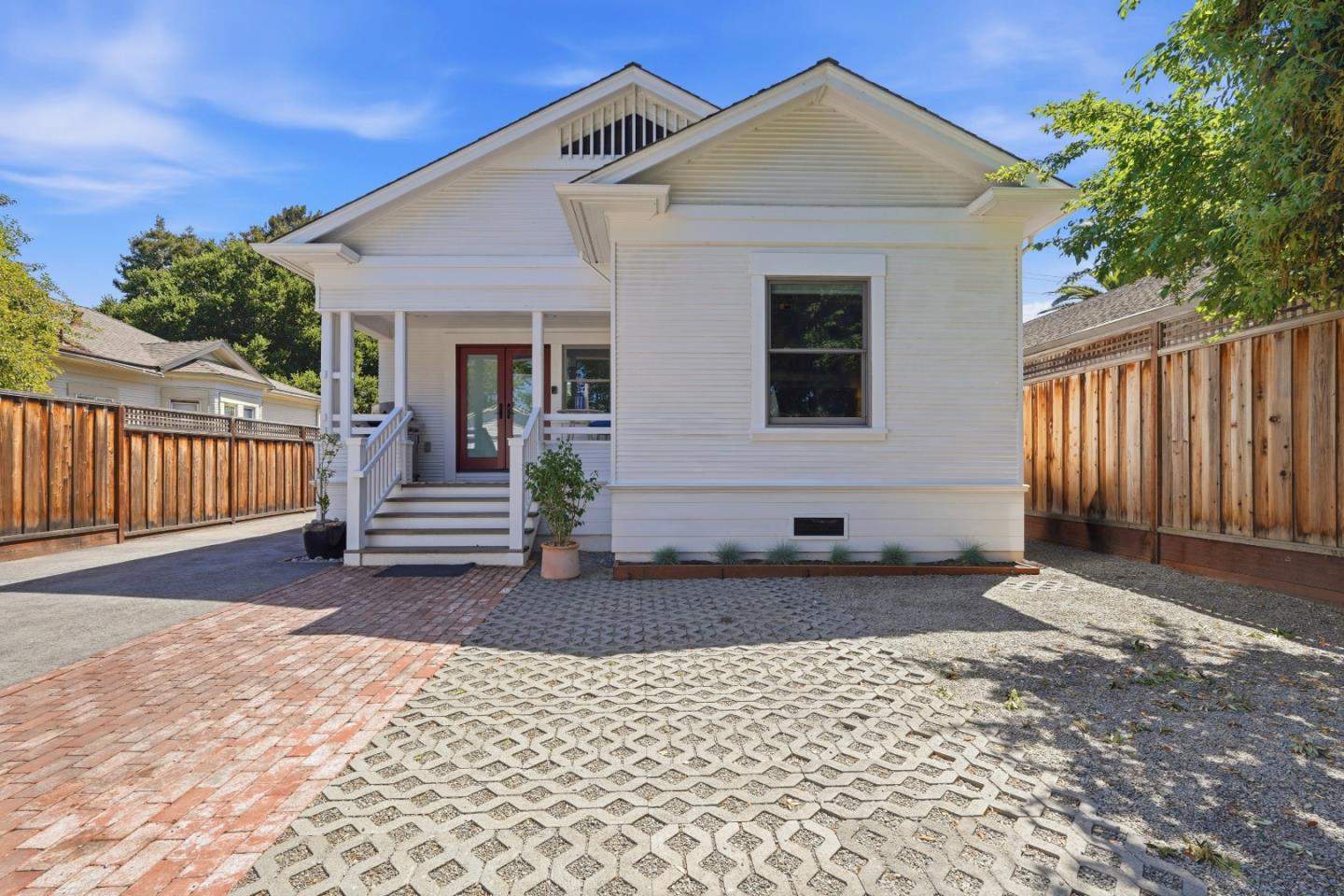 Detail Gallery Image 35 of 79 For 175 N Sunnyvale Ave, Sunnyvale,  CA 94086 - 3 Beds | 3 Baths