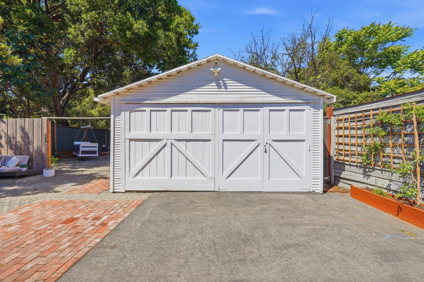 Detail Gallery Image 39 of 79 For 175 N Sunnyvale Ave, Sunnyvale,  CA 94086 - 3 Beds | 3 Baths