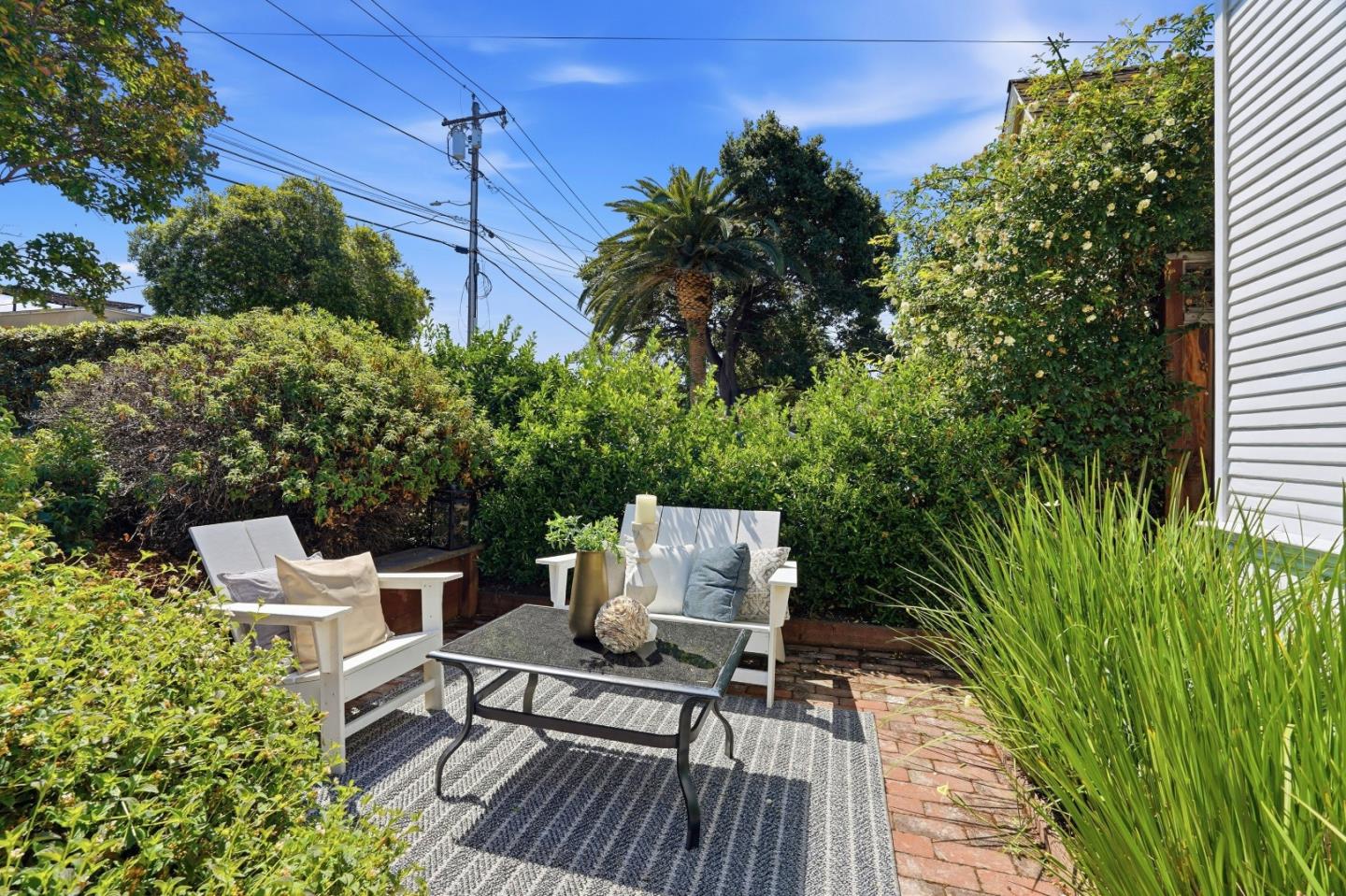 Detail Gallery Image 7 of 79 For 175 N Sunnyvale Ave, Sunnyvale,  CA 94086 - 3 Beds | 3 Baths