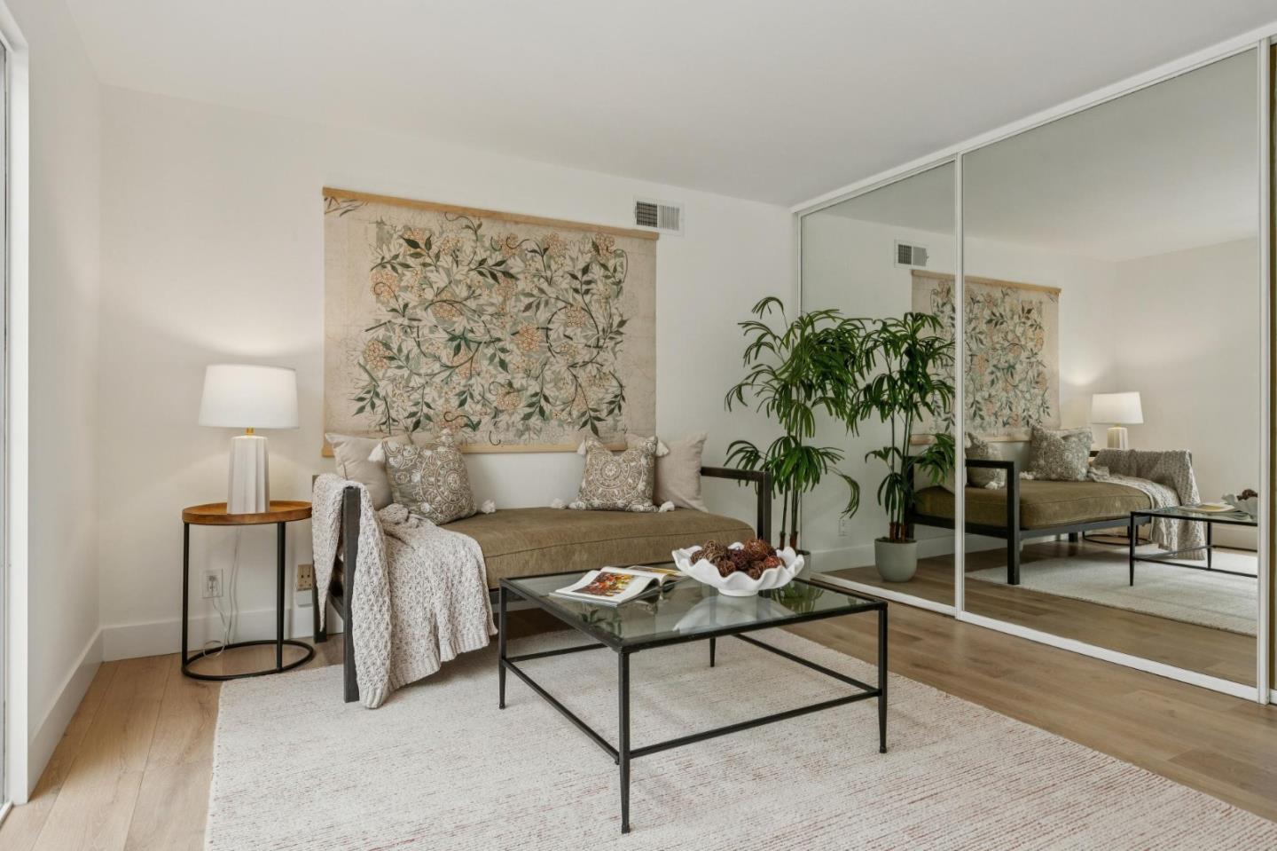 Photo #11: ML82042650 Listing: Photo #11