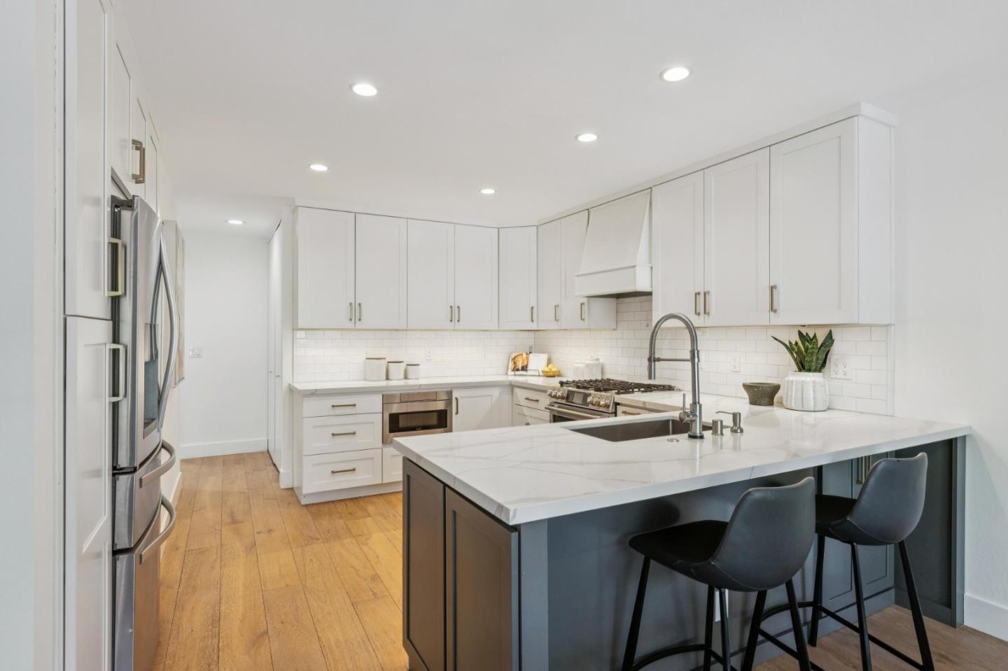 Photo #8: ML82042650 Listing: Photo #8