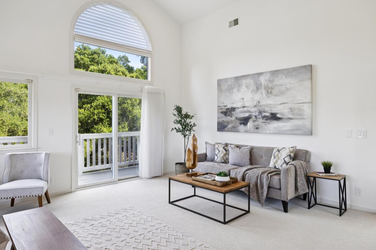 Detail Gallery Image 27 of 55 For 10 Salmark Ct, Hillsborough,  CA 94010 - 5 Beds | 4/1 Baths