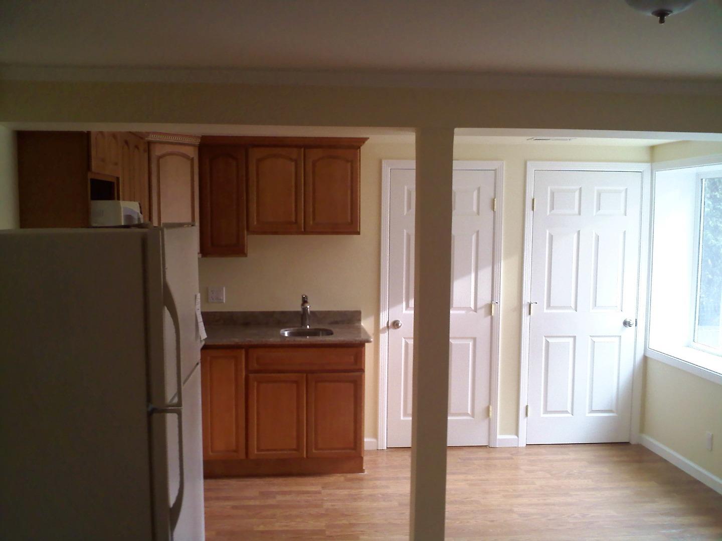 Detail Gallery Image 5 of 11 For 2391 Catalpa Way, San Bruno,  CA 94066 - 4 Beds | 3 Baths