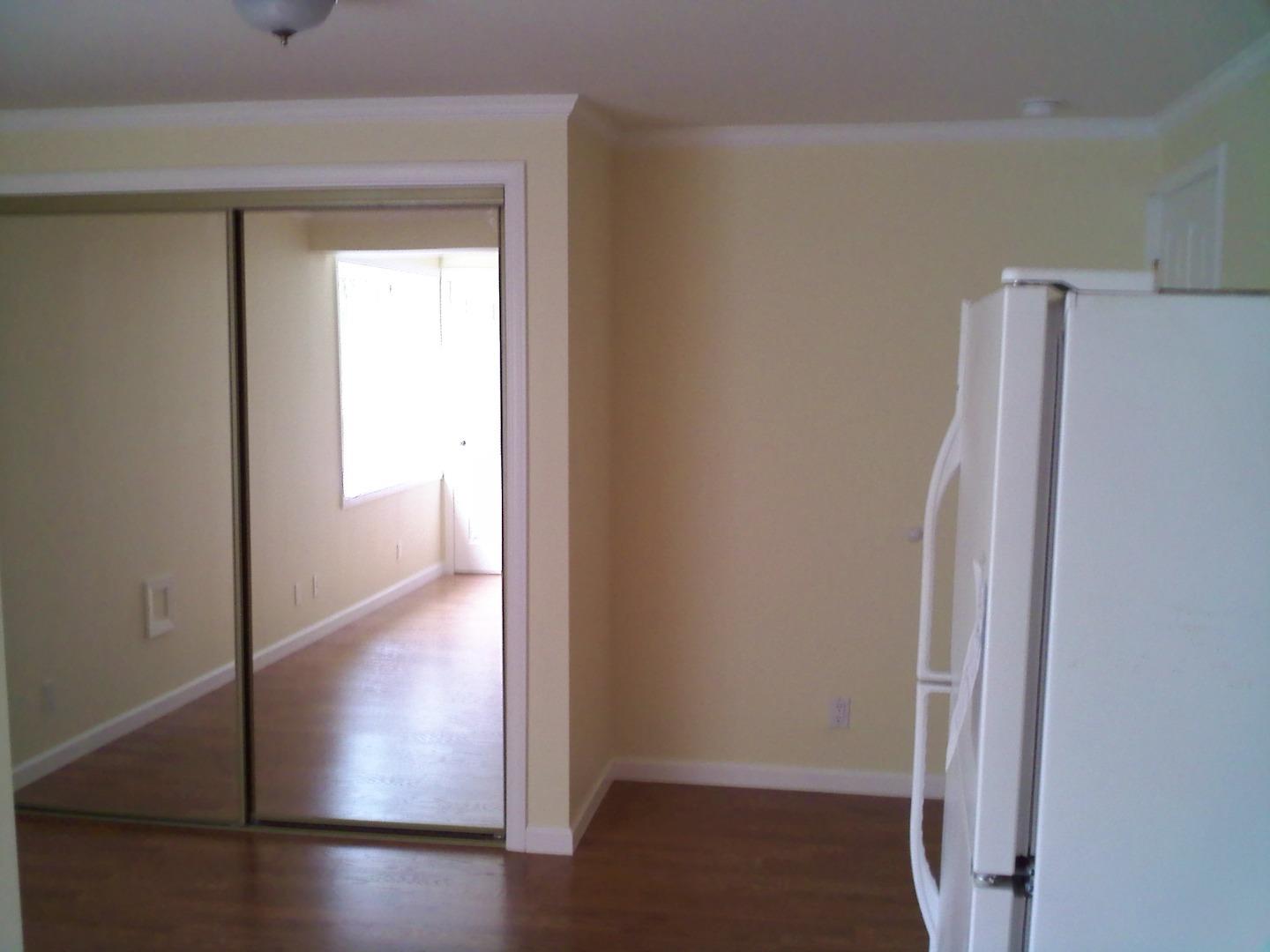 Detail Gallery Image 8 of 11 For 2391 Catalpa Way, San Bruno,  CA 94066 - 4 Beds | 3 Baths