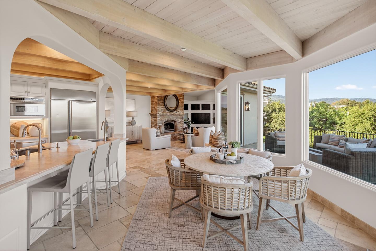 Detail Gallery Image 13 of 51 For 875 Madonna Way, Los Altos,  CA 94024 - 5 Beds | 5/1 Baths