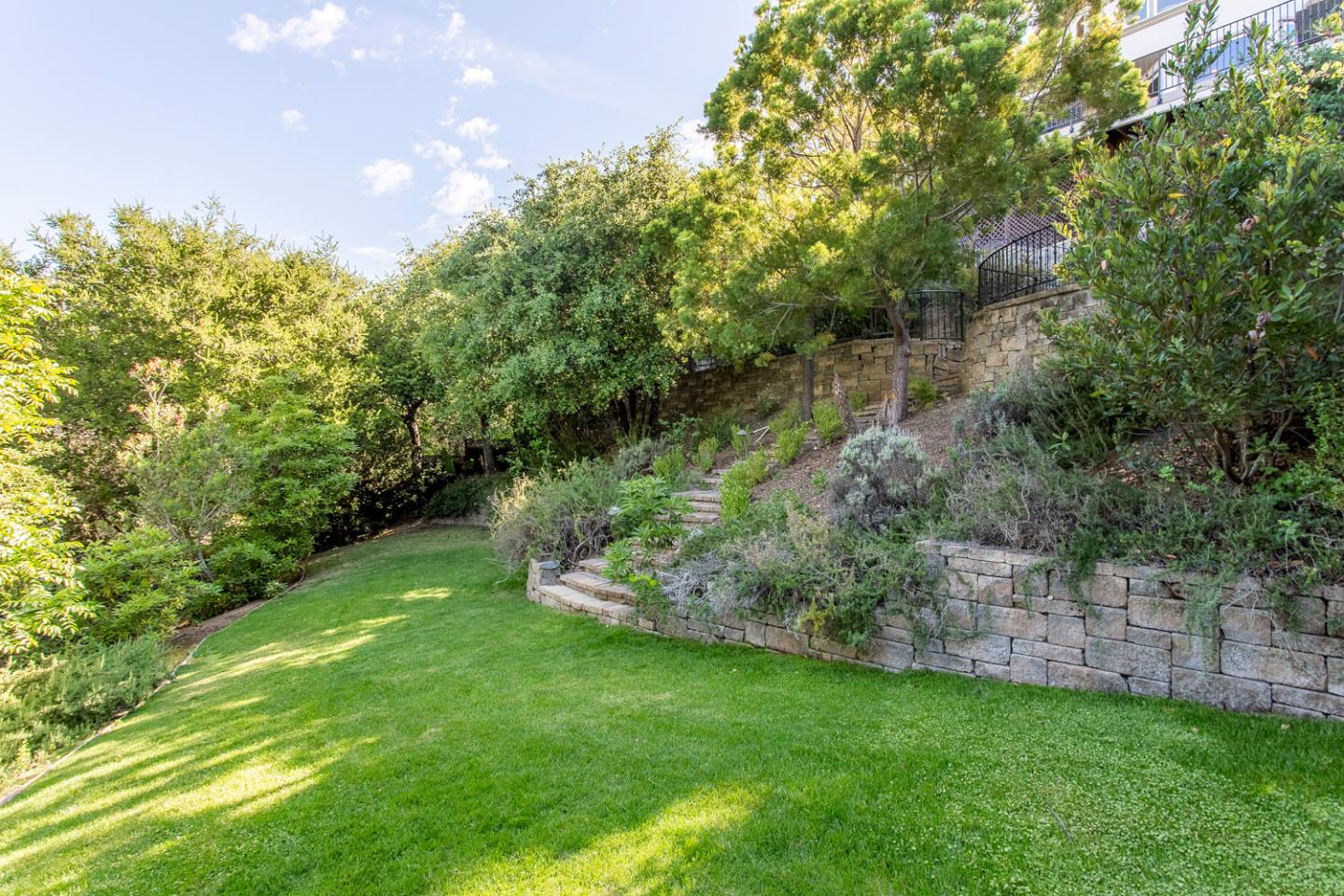 Detail Gallery Image 50 of 51 For 875 Madonna Way, Los Altos,  CA 94024 - 5 Beds | 5/1 Baths