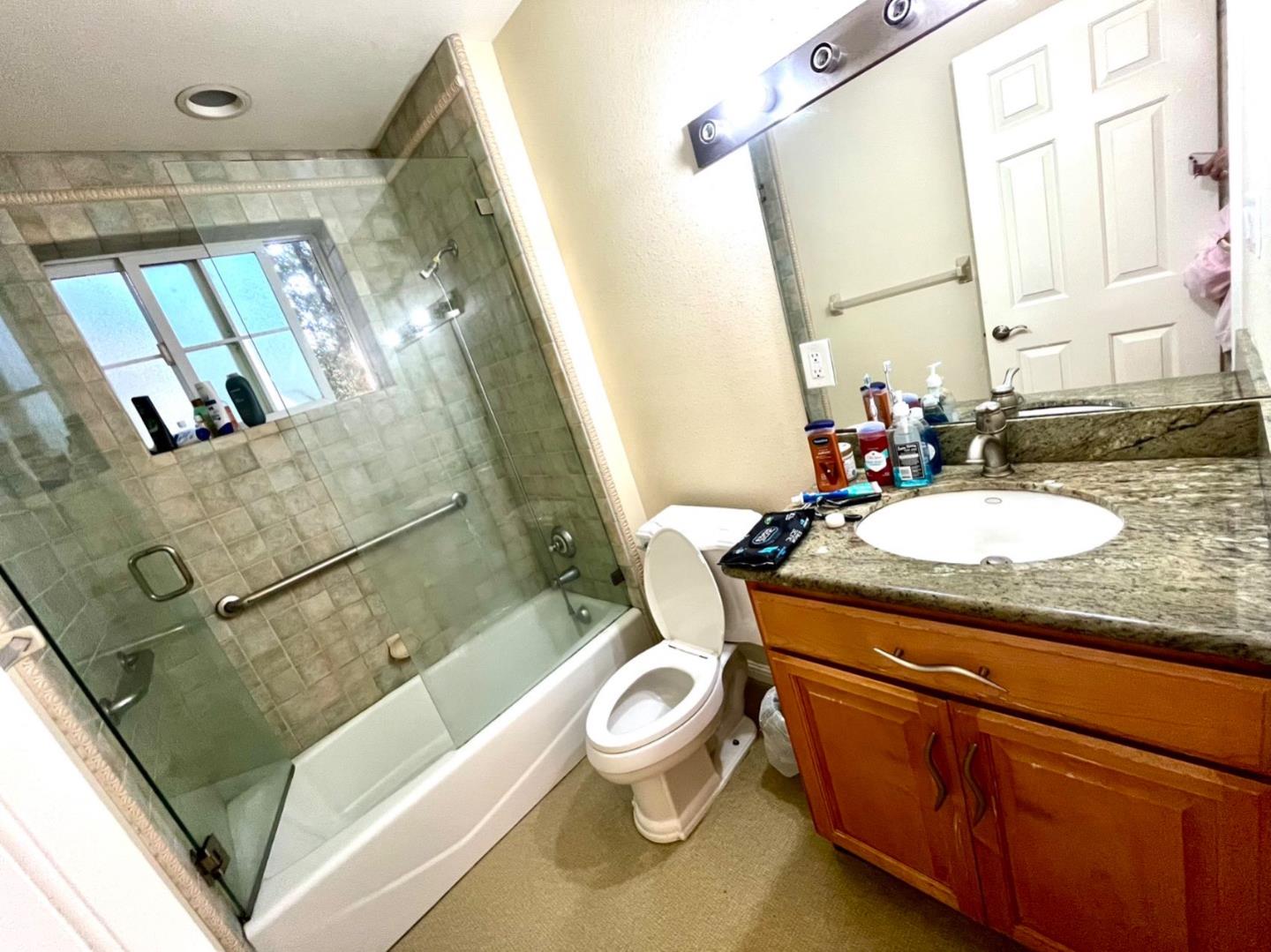 Detail Gallery Image 3 of 5 For 685 Sierra Point Rd, Brisbane,  CA 94005 - 1 Beds | 1 Baths