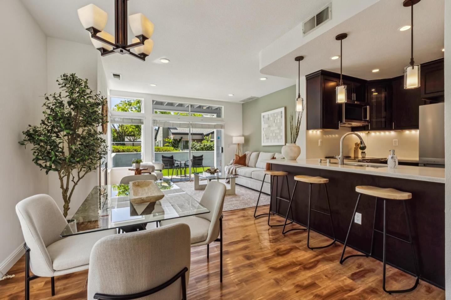 Photo #1: ML82042658 Listing: Photo #1