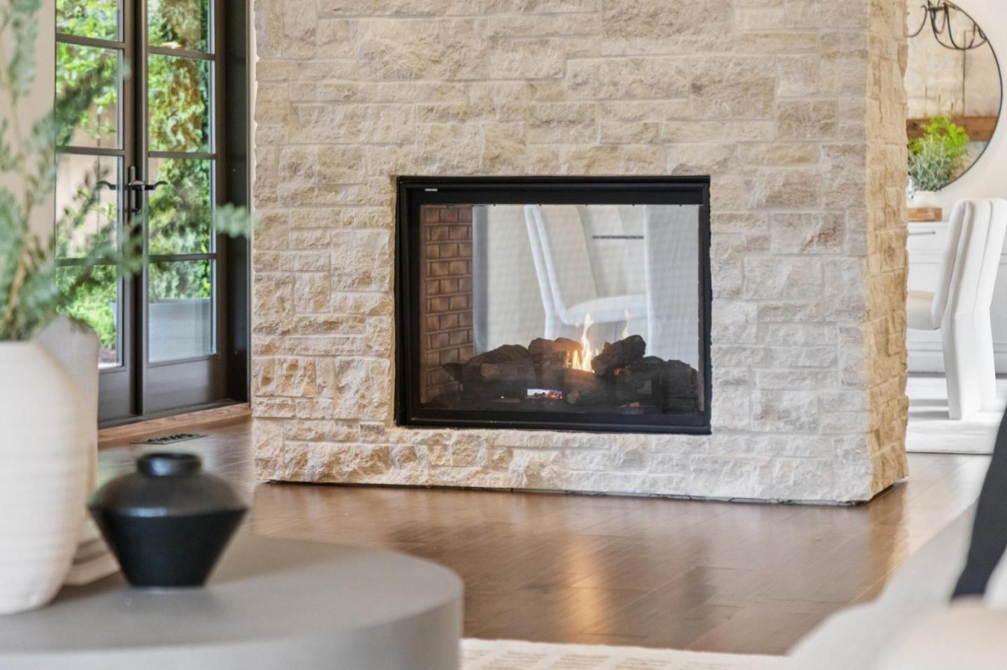 Detail Gallery Image 13 of 70 For 15781 Poppy Ln, Monte Sereno,  CA 95030 - 3 Beds | 2 Baths