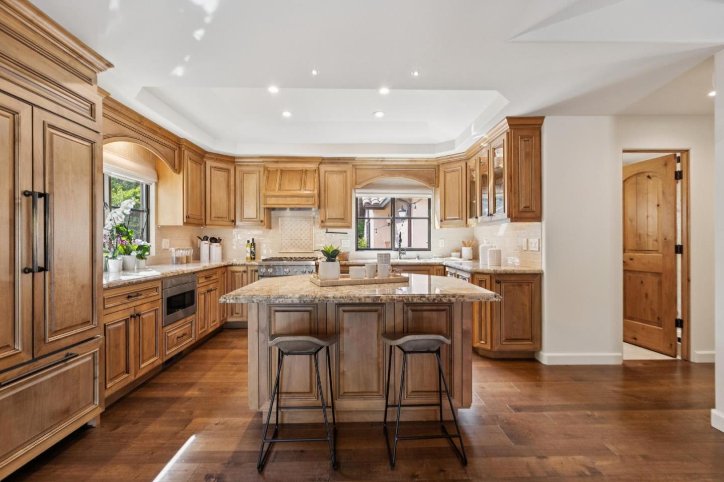 Detail Gallery Image 16 of 70 For 15781 Poppy Ln, Monte Sereno,  CA 95030 - 3 Beds | 2 Baths