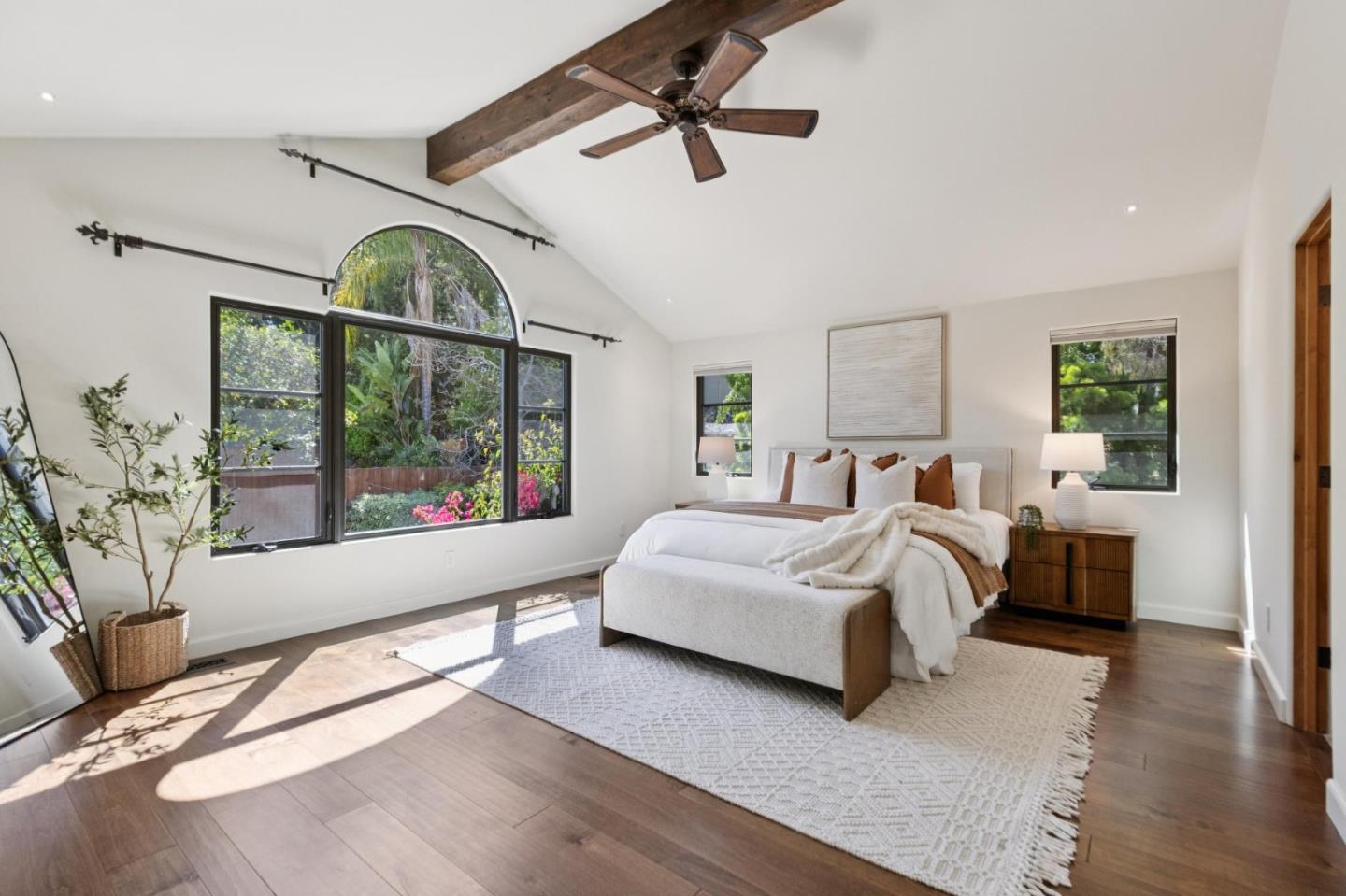 Detail Gallery Image 26 of 70 For 15781 Poppy Ln, Monte Sereno,  CA 95030 - 3 Beds | 2 Baths