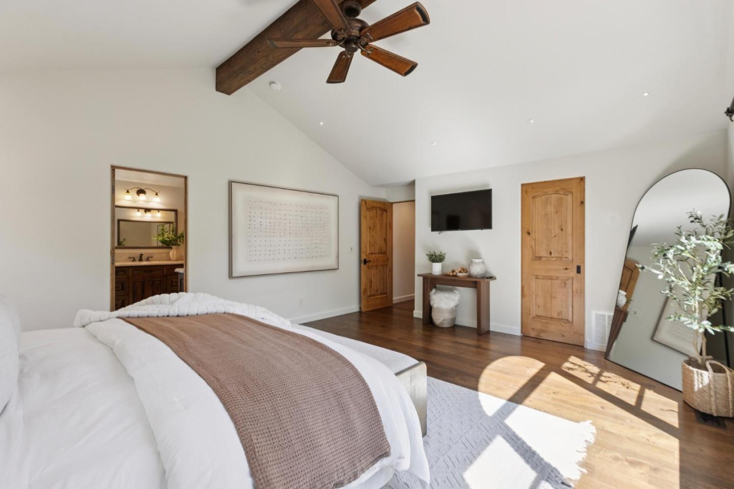 Detail Gallery Image 29 of 70 For 15781 Poppy Ln, Monte Sereno,  CA 95030 - 3 Beds | 2 Baths