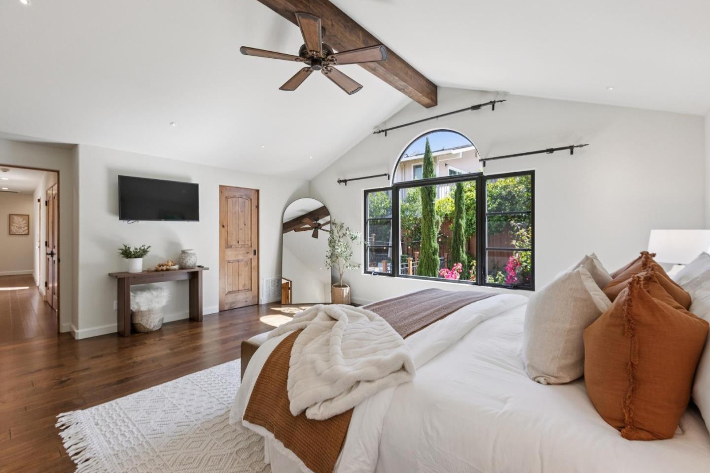 Detail Gallery Image 30 of 70 For 15781 Poppy Ln, Monte Sereno,  CA 95030 - 3 Beds | 2 Baths