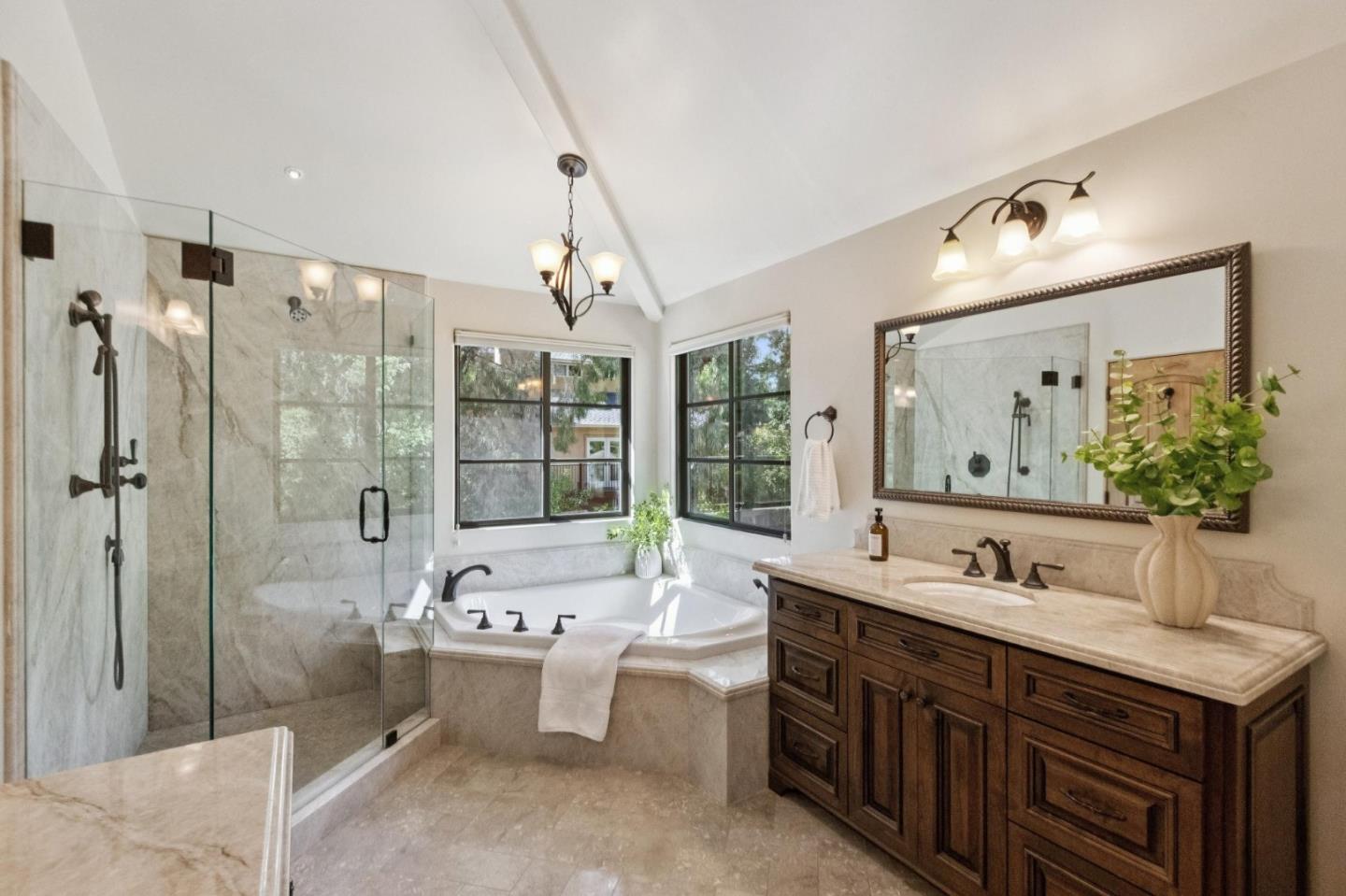 Detail Gallery Image 31 of 70 For 15781 Poppy Ln, Monte Sereno,  CA 95030 - 3 Beds | 2 Baths