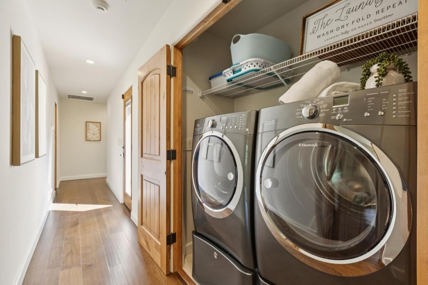 Detail Gallery Image 41 of 70 For 15781 Poppy Ln, Monte Sereno,  CA 95030 - 3 Beds | 2 Baths