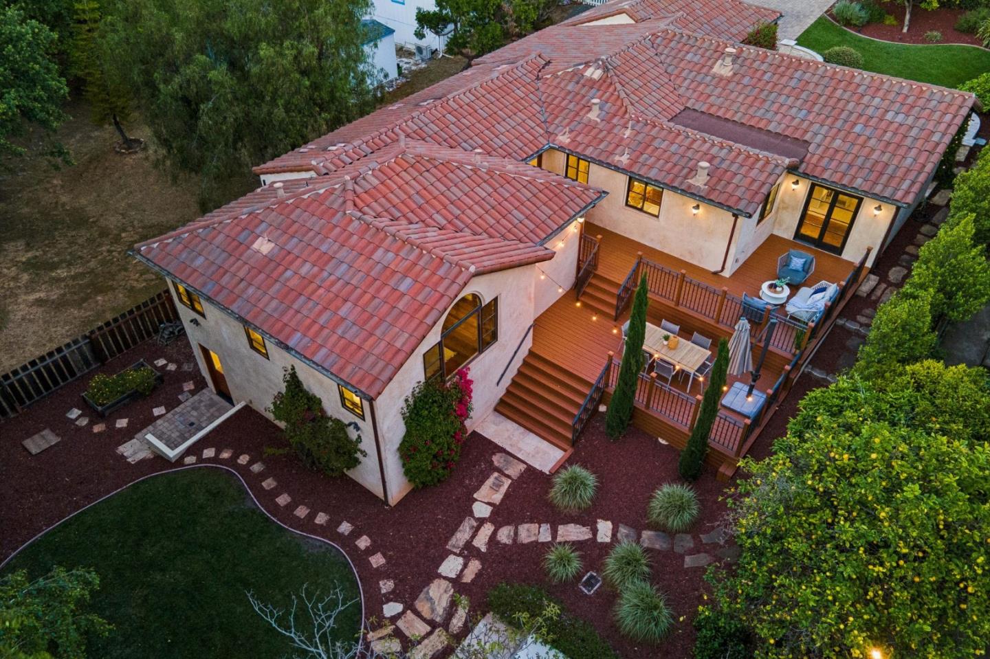 Detail Gallery Image 42 of 70 For 15781 Poppy Ln, Monte Sereno,  CA 95030 - 3 Beds | 2 Baths