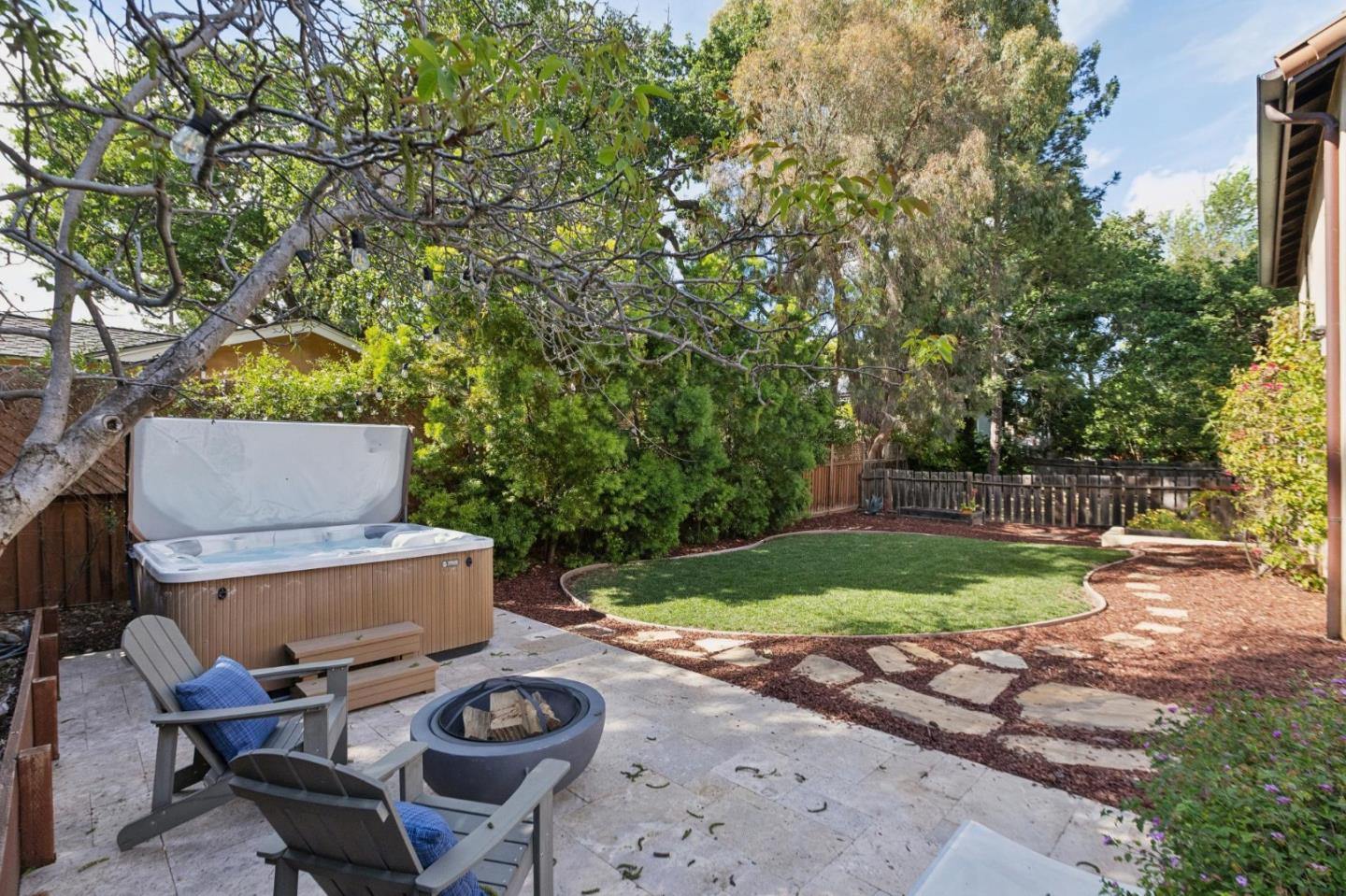 Detail Gallery Image 55 of 70 For 15781 Poppy Ln, Monte Sereno,  CA 95030 - 3 Beds | 2 Baths