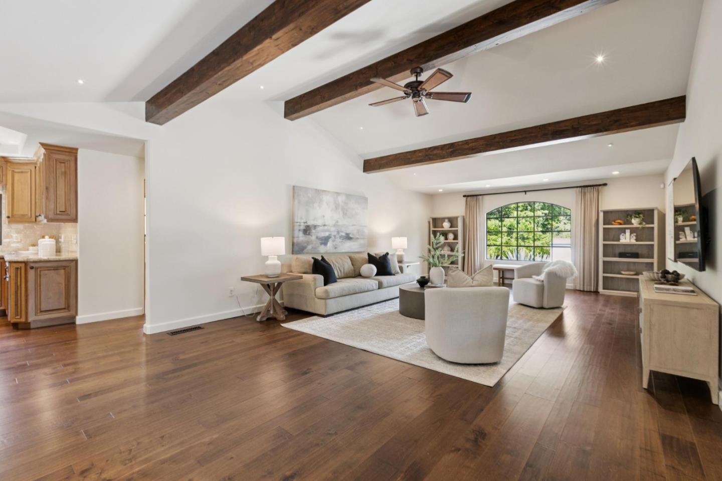 Detail Gallery Image 9 of 70 For 15781 Poppy Ln, Monte Sereno,  CA 95030 - 3 Beds | 2 Baths