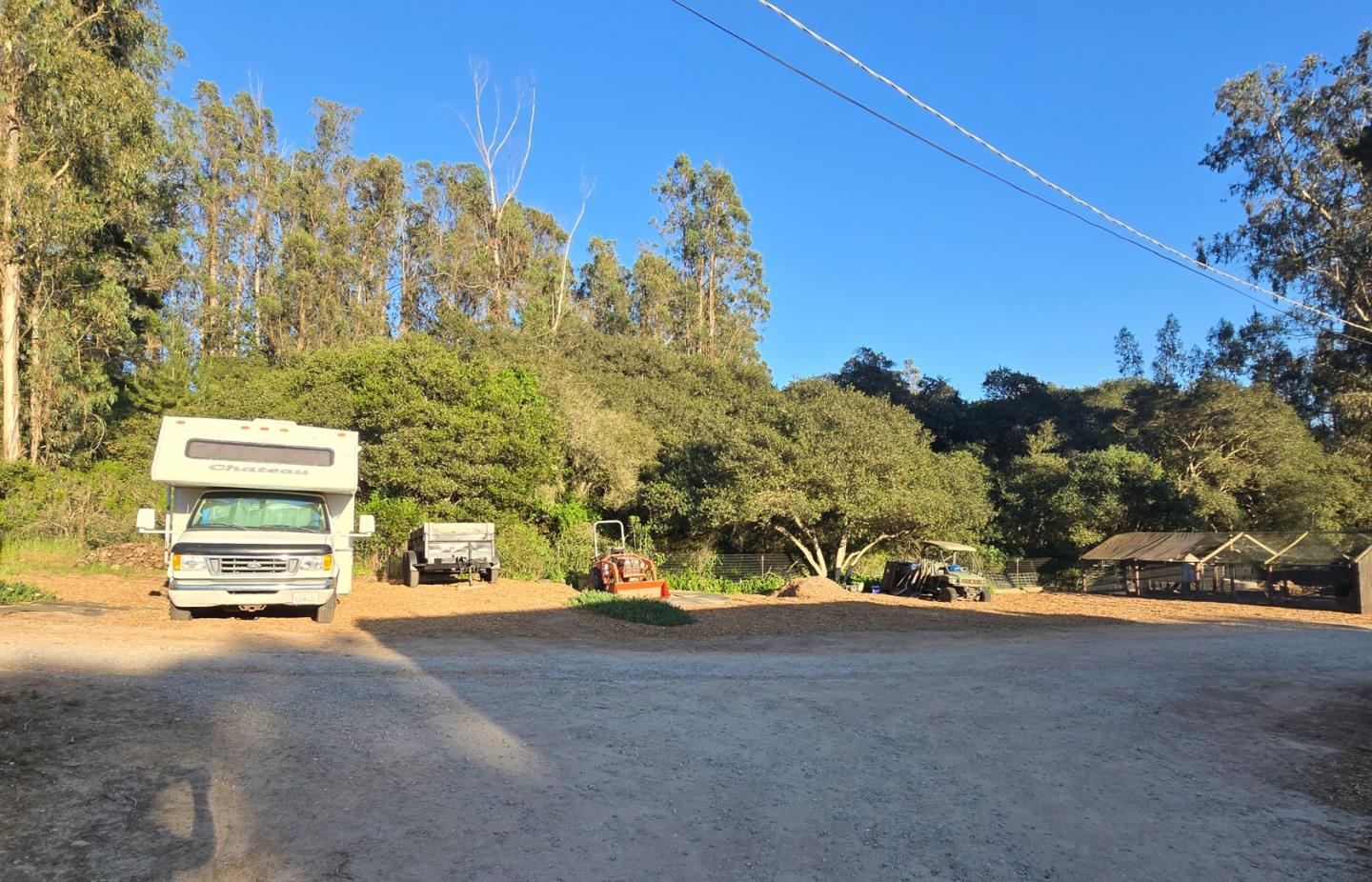 Detail Gallery Image 18 of 27 For 17329 Mcguffie Rd, Salinas,  CA 93907 - 3 Beds | 3 Baths