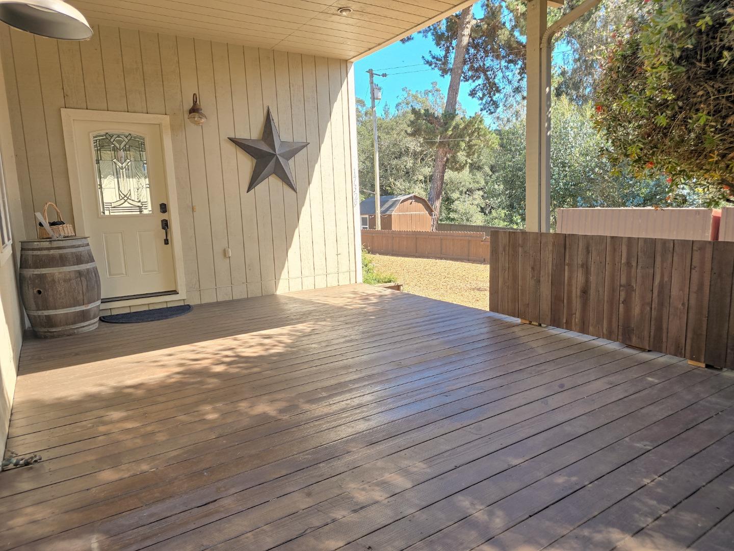 Detail Gallery Image 8 of 27 For 17329 Mcguffie Rd, Salinas,  CA 93907 - 3 Beds | 3 Baths