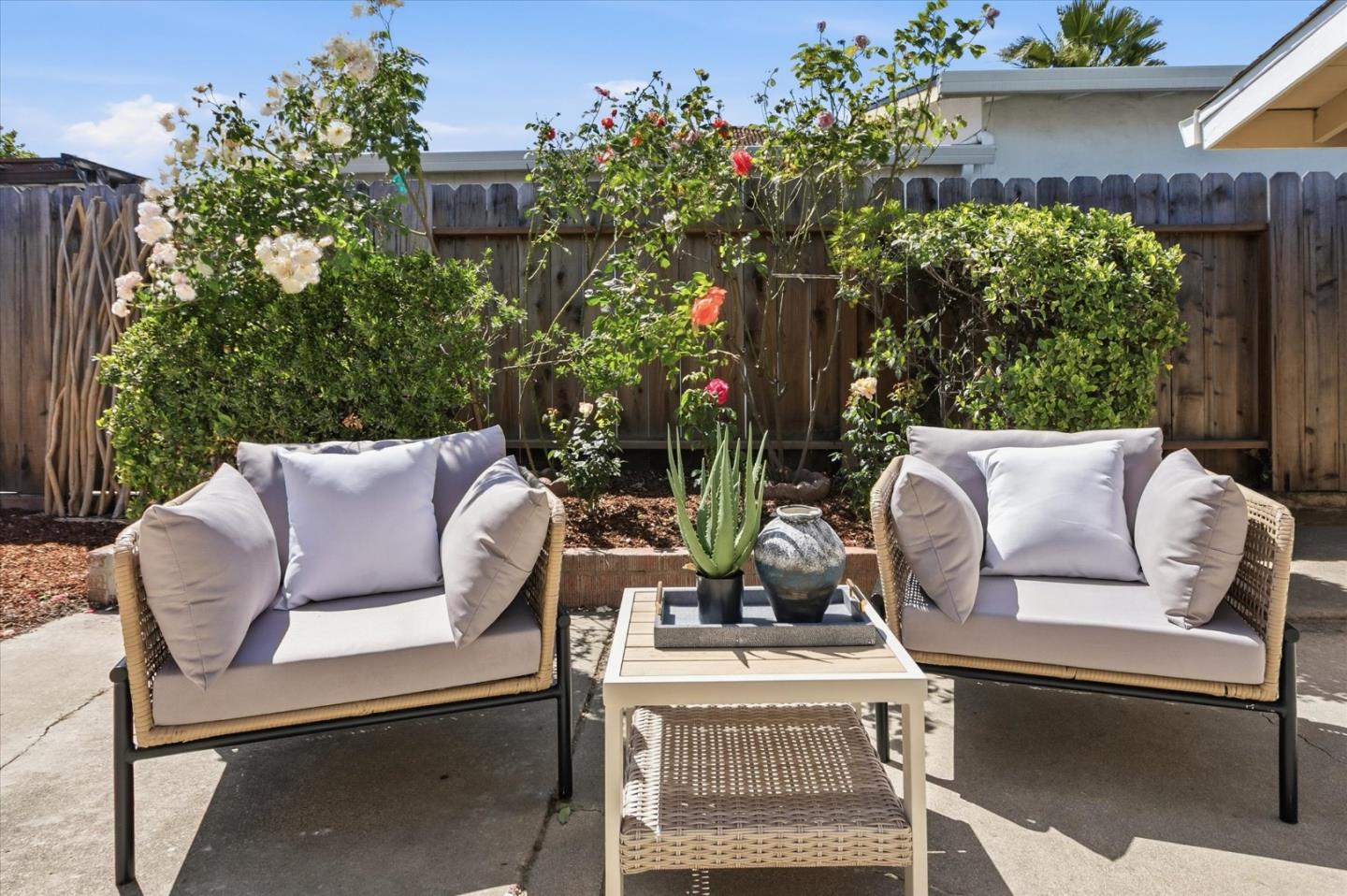 Detail Gallery Image 15 of 31 For 41532 Erma Ave, Fremont,  CA 94539 - 3 Beds | 2 Baths