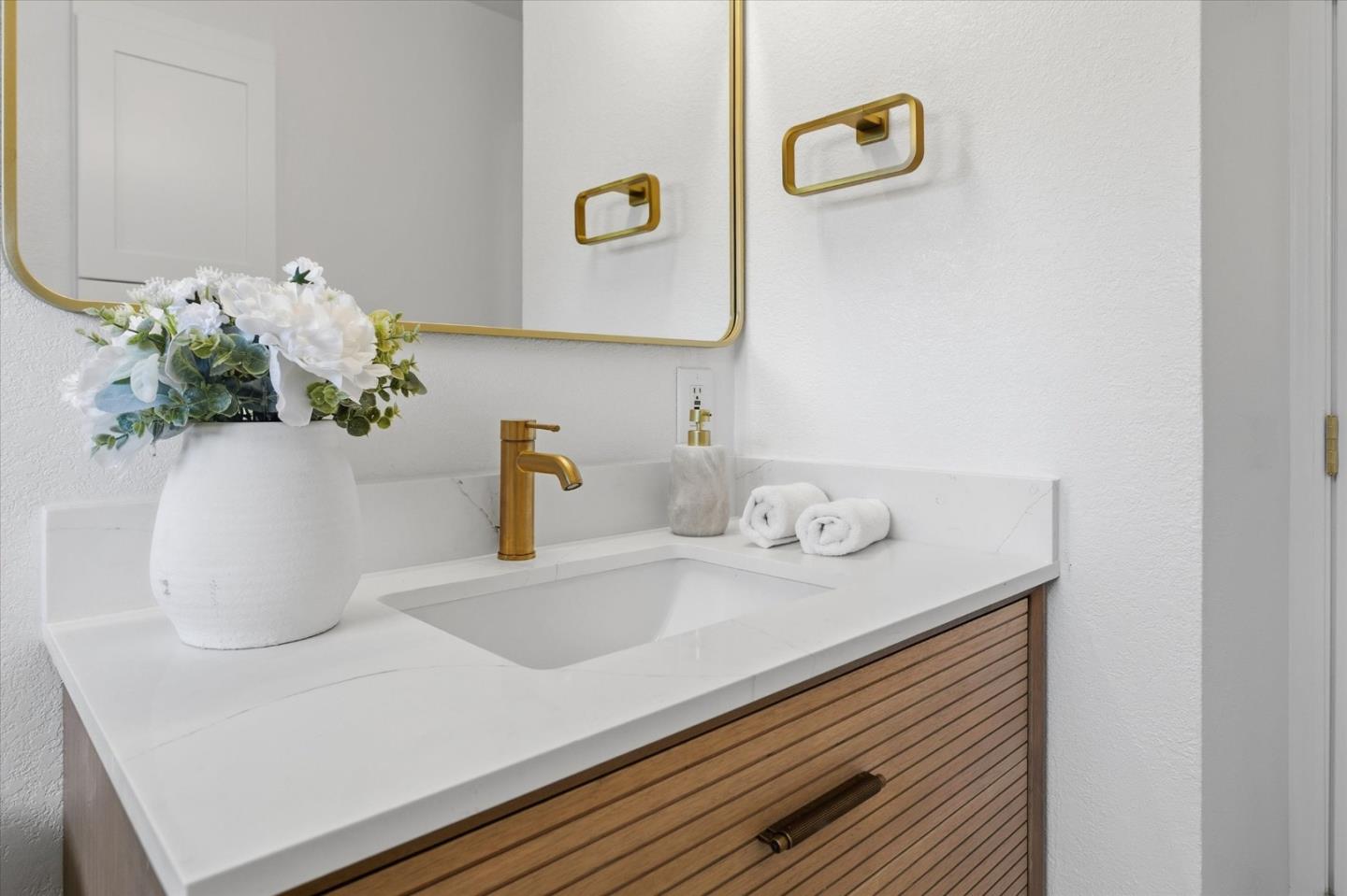 Detail Gallery Image 22 of 31 For 41532 Erma Ave, Fremont,  CA 94539 - 3 Beds | 2 Baths