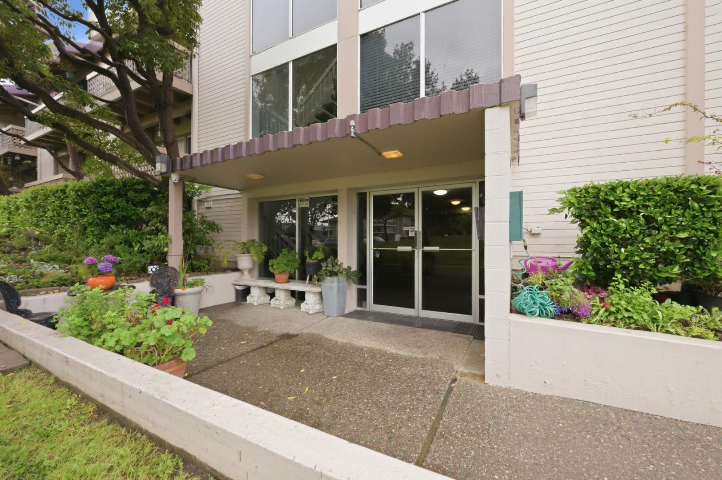 Photo #16: ML82042667 Listing: Photo #16