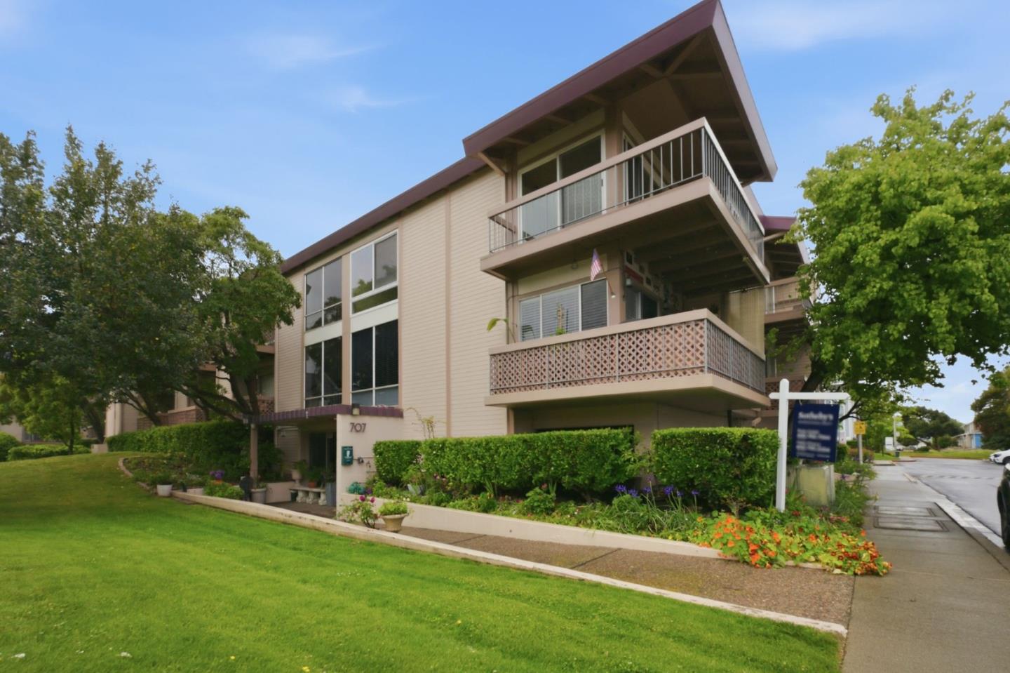 Photo #18: ML82042667 Listing: Photo #18