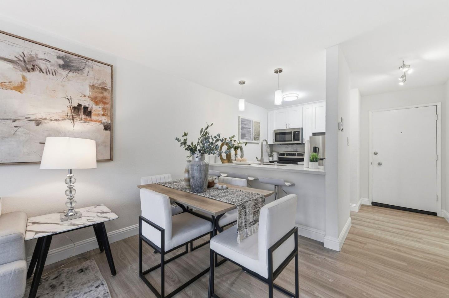 Photo #4: ML82042667 Listing: Photo #4