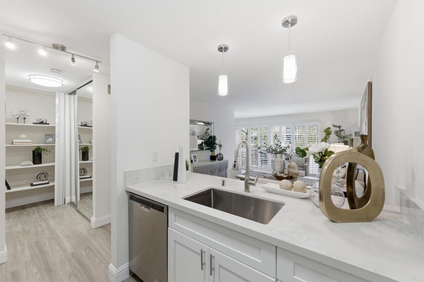 Photo #7: ML82042667 Listing: Photo #7