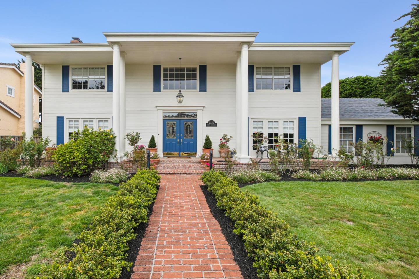 Detail Gallery Image 3 of 56 For 2120 Saint Andrews Rd, Half Moon Bay,  CA 94019 - 4 Beds | 2/1 Baths