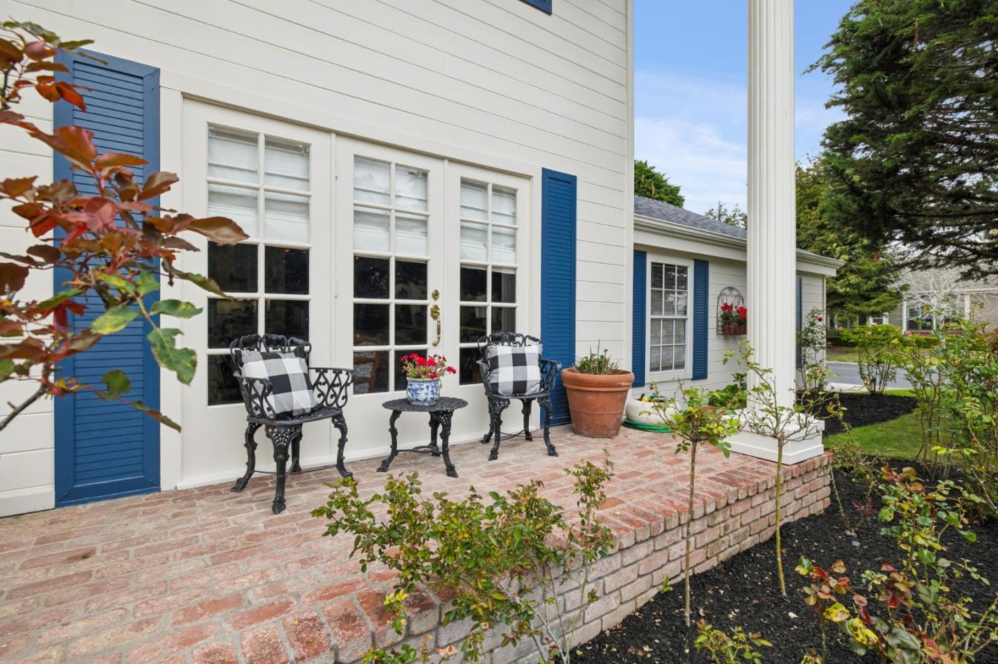 Detail Gallery Image 5 of 56 For 2120 Saint Andrews Rd, Half Moon Bay,  CA 94019 - 4 Beds | 2/1 Baths