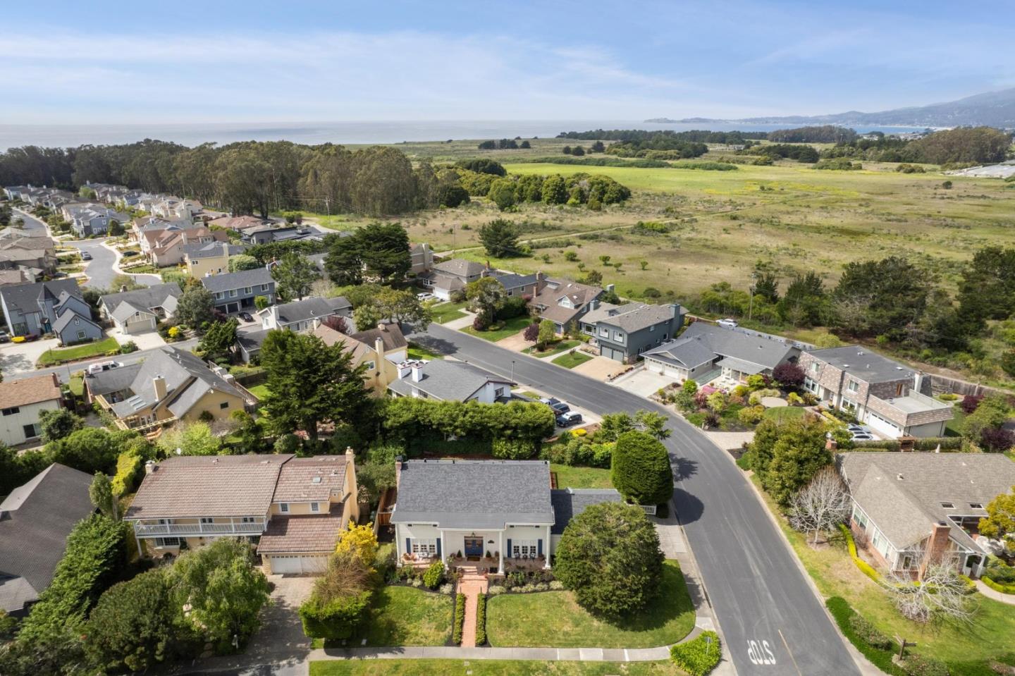 Detail Gallery Image 54 of 56 For 2120 Saint Andrews Rd, Half Moon Bay,  CA 94019 - 4 Beds | 2/1 Baths