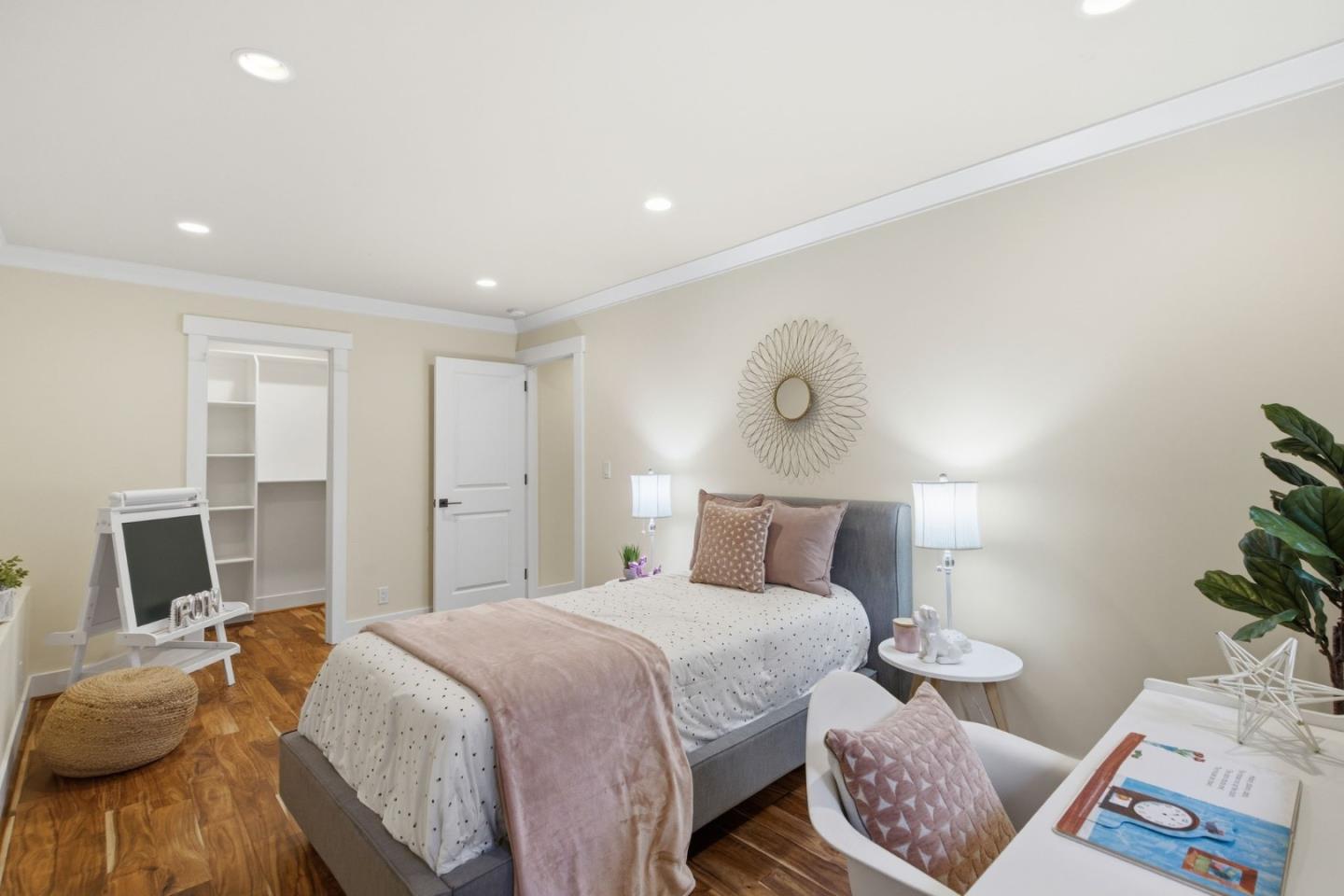 Detail Gallery Image 26 of 35 For 50 Hilltop Dr, San Carlos,  CA 94070 - 4 Beds | 4 Baths