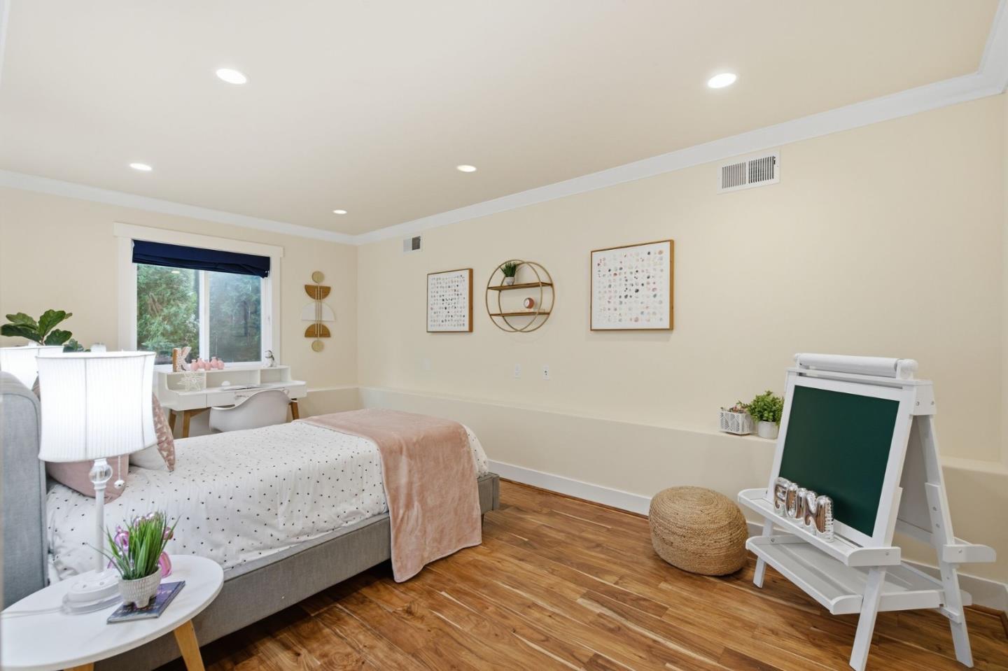 Detail Gallery Image 27 of 35 For 50 Hilltop Dr, San Carlos,  CA 94070 - 4 Beds | 4 Baths