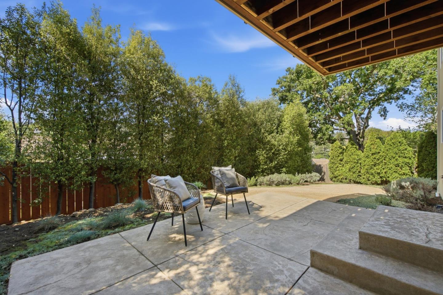 Detail Gallery Image 29 of 35 For 50 Hilltop Dr, San Carlos,  CA 94070 - 4 Beds | 4 Baths