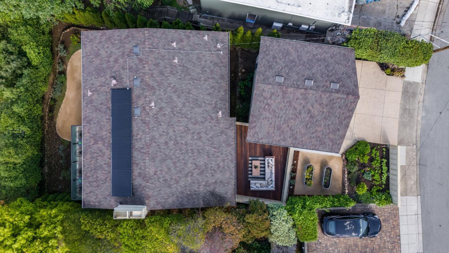 Detail Gallery Image 32 of 35 For 50 Hilltop Dr, San Carlos,  CA 94070 - 4 Beds | 4 Baths