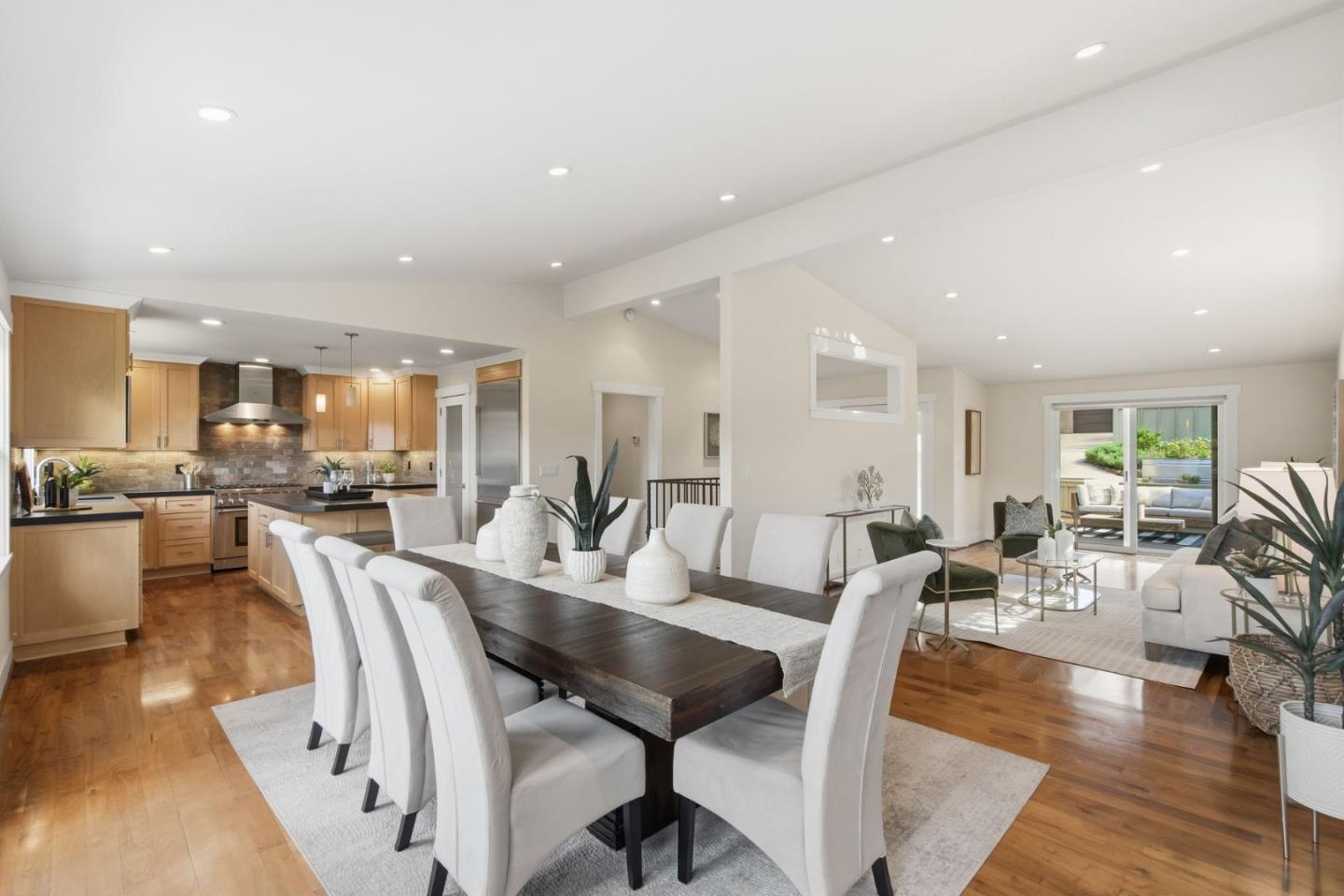 Detail Gallery Image 8 of 35 For 50 Hilltop Dr, San Carlos,  CA 94070 - 4 Beds | 4 Baths